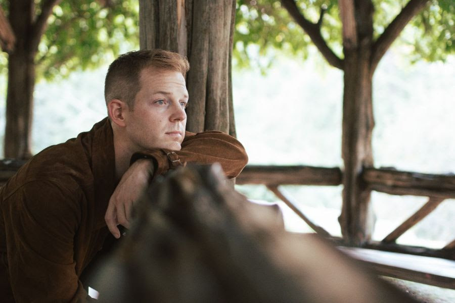 John Noble Barrack Releases New Single - Finding Friends 51 2b7cf804 4760 4660 d1b7 7079f57a0ca4