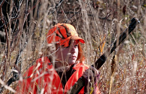 woman deer hunting