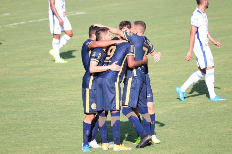 A.A.Aparecidense/Divulgação Aparecidense - série D - comemoração