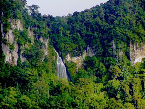 Beautiful waterfalls in Nicaragua