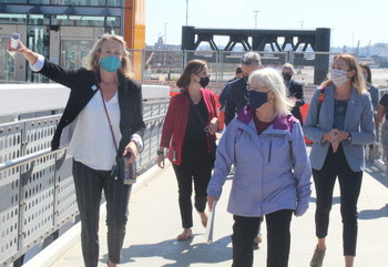 Photo of Patty Rubstello, U.S. Sen. Patty Murray and Amy Scarton at Seattle's Colman Dock