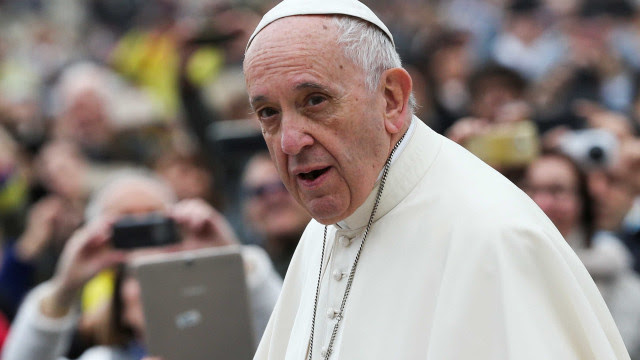 Papa Francisco liga para padre Julio Lancellotti e pergunta sobre moradores de rua
