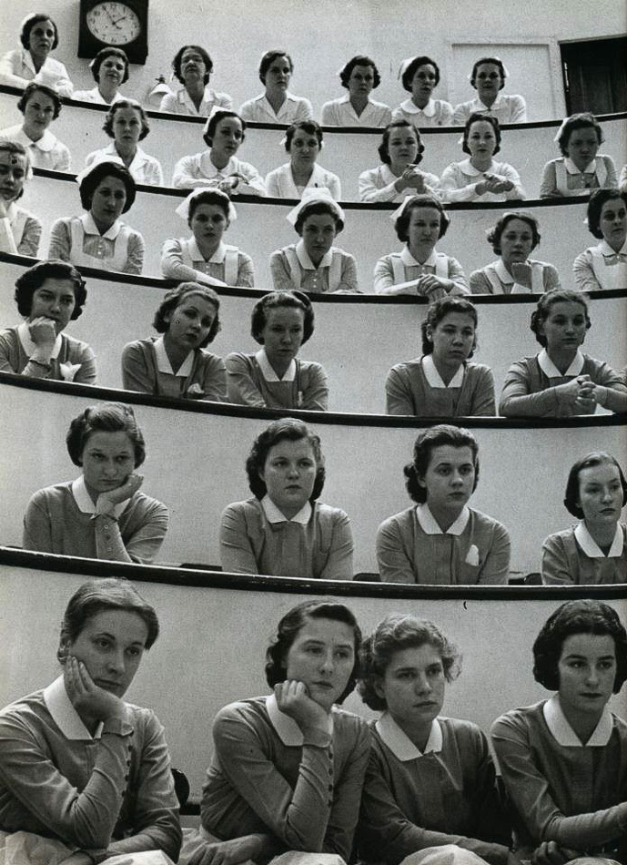 Alfred Eisenstaedt (USA), Student Nurses at Roosevelt Hospital (1938).