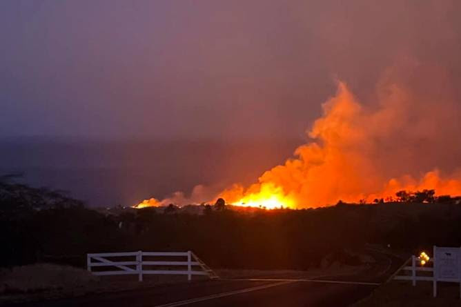 Wildfires burn in Hawaii