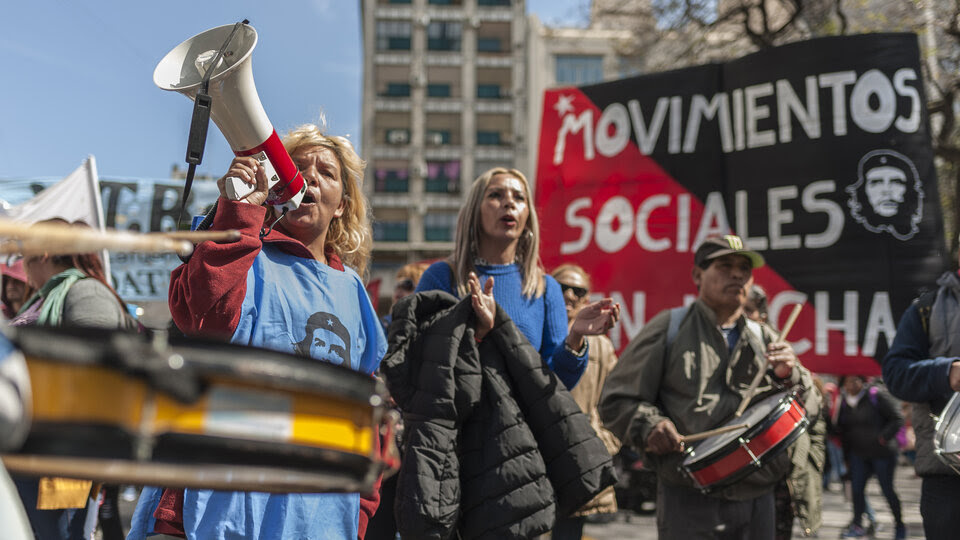Los movimientos sociales le reclaman al Gobierno que declare la emergencia alimentaria.