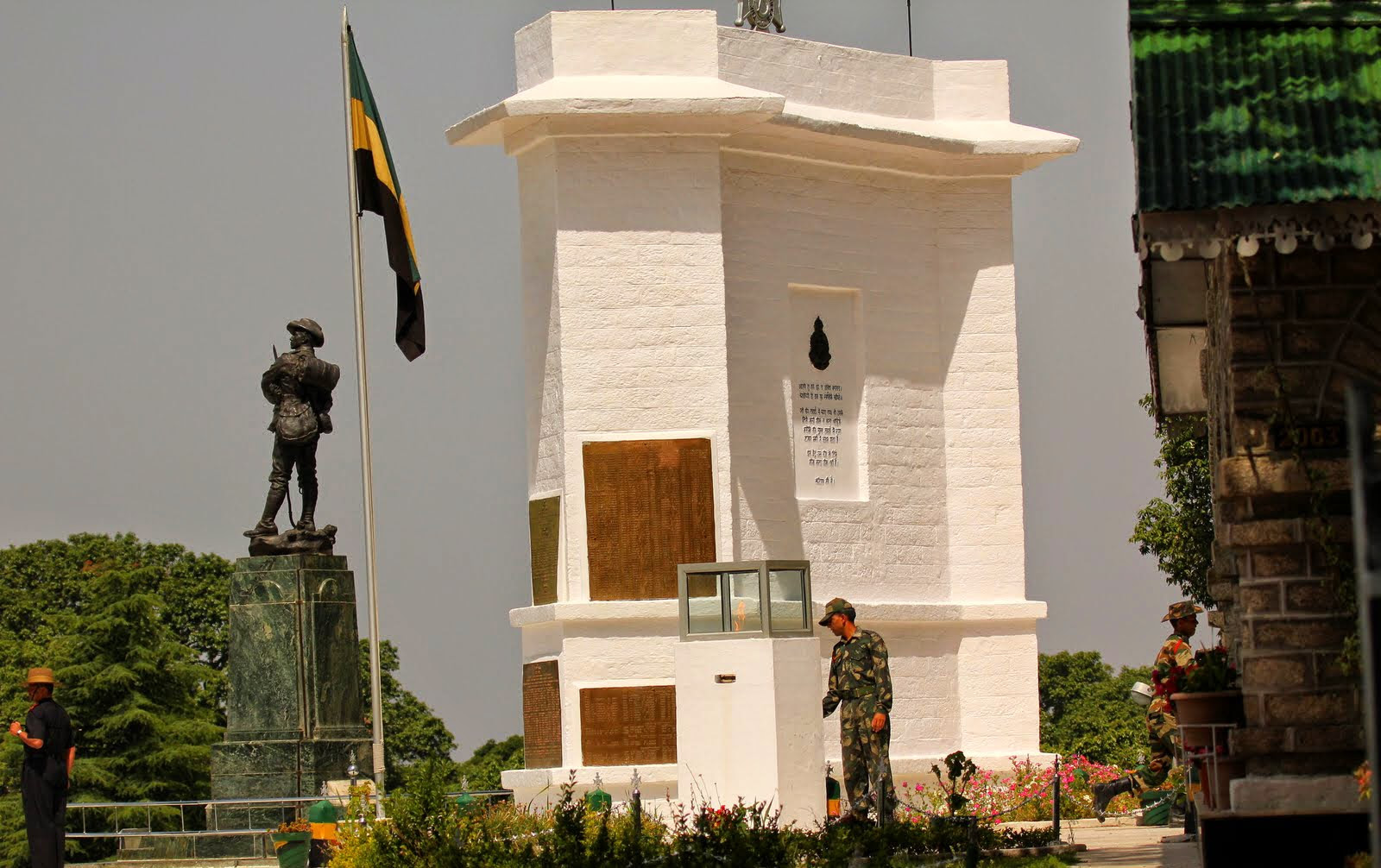 Regimental War Memorial of the Garhwal Rifles at Lansdowne.