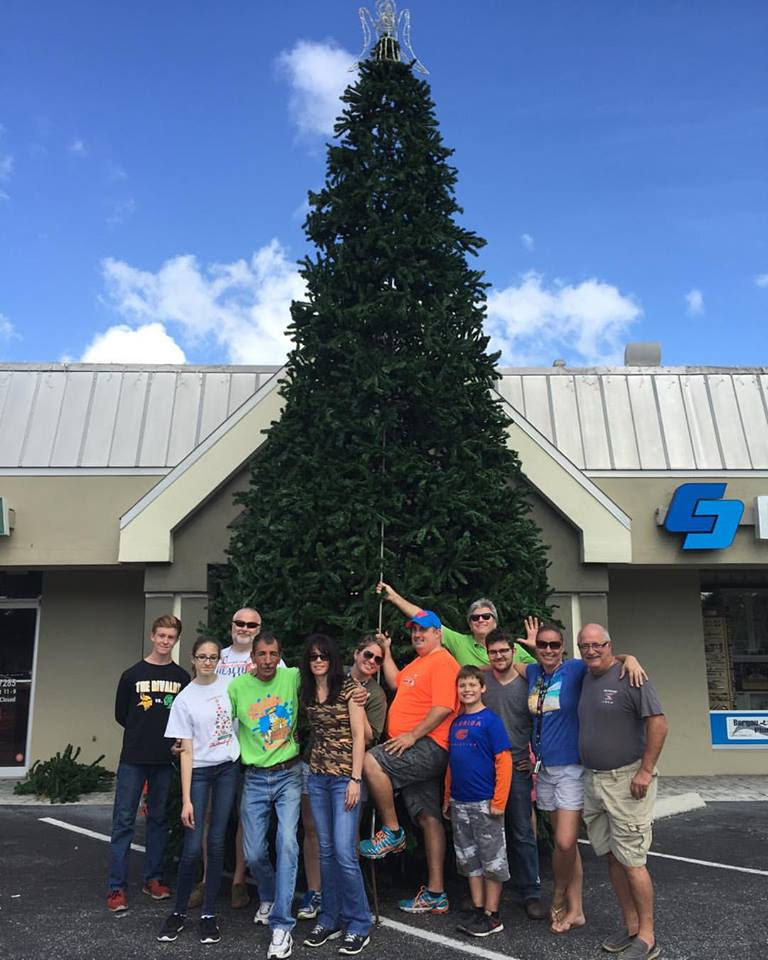 Help Decorate The Cape Coral Christmas Tree CapeStyle Magazine Online