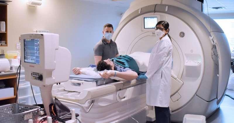 Innovative lung-imaging technique shows cause of long-COVID symptoms