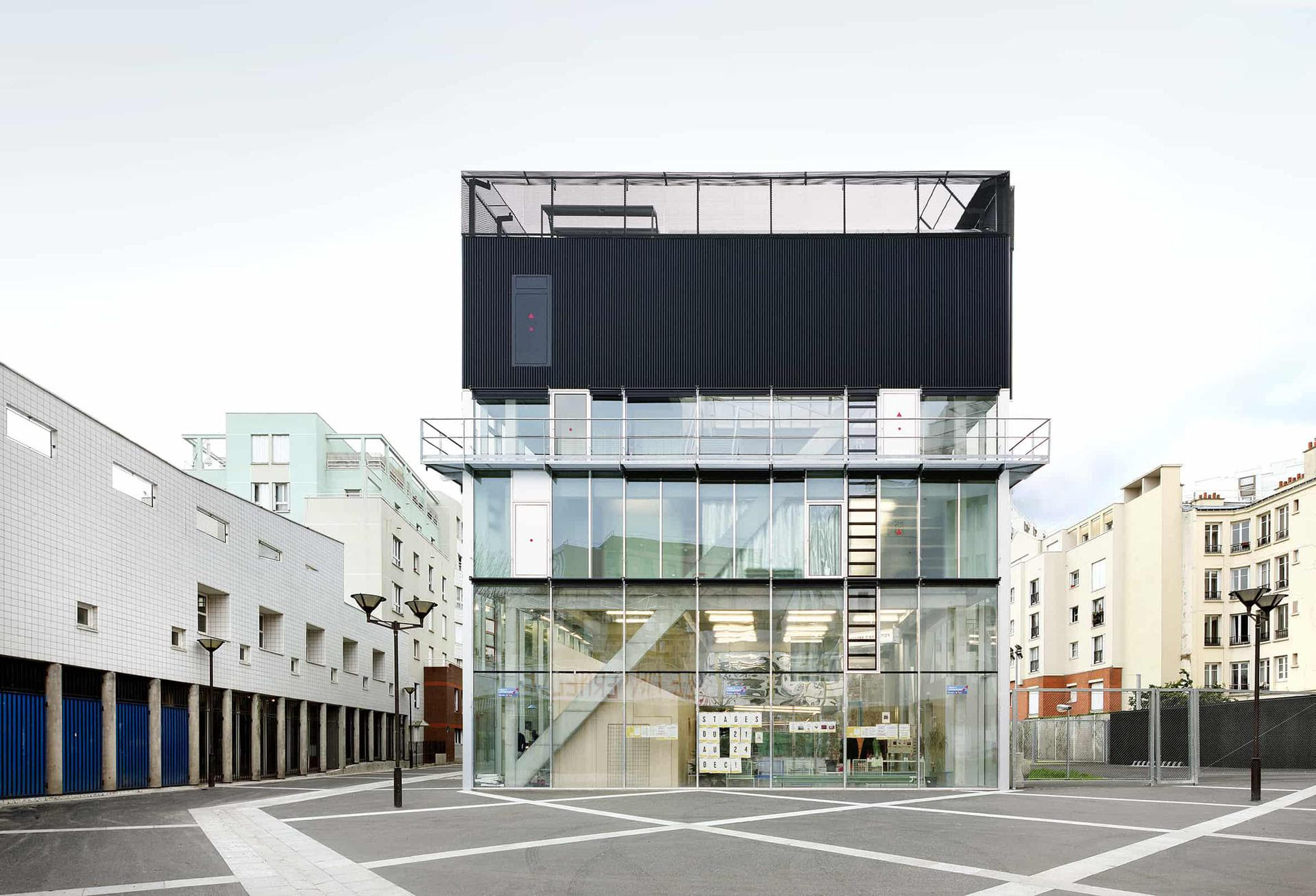 Bruther Centro culturale e sportivo Saint-Blaise, Parigi, 2010-2014. © Foto di Filip Dujardin Bruther Centro culturale e sportivo Saint-Blaise, Parigi, 2010-2014. © Foto di Filip Dujardin