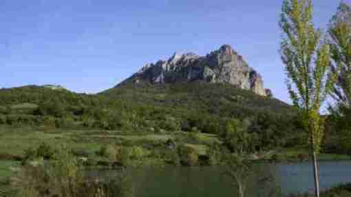 pico-de-bugarach-en-francia-619x348.jpg