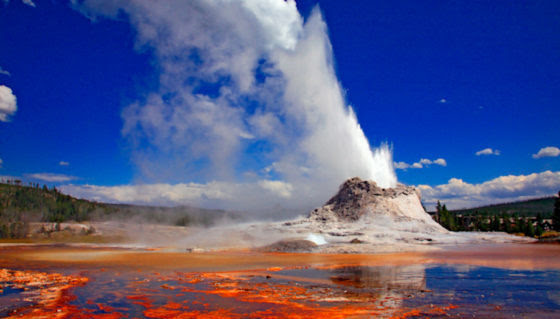Yellowstone Eruption Fears Spike As Largest Geyser Erupts For The 8th Time