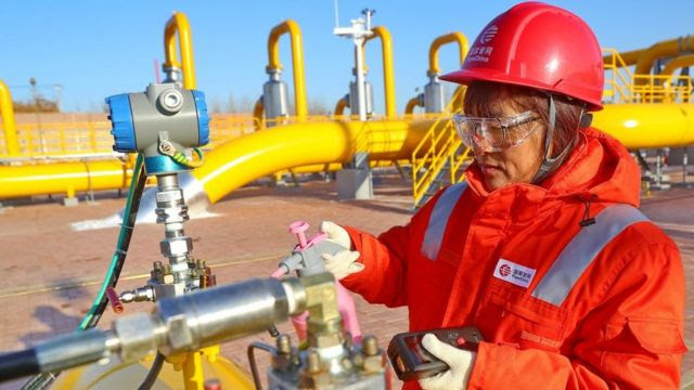 O gasoduto Power of Siberia 1 é operado pela empresa estatal russa Gazprom e leva gás natural da Rússia até a China.
