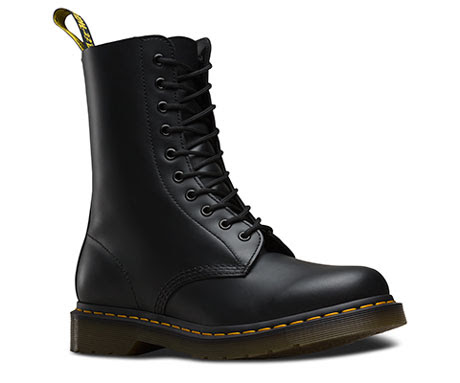 Dr. Martens – Made In Music • WithGuitars