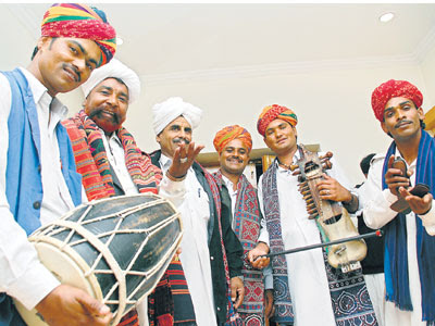 http://spicmacaypune.files.wordpress.com/2010/01/jamil-khan.jpg?578&h=432