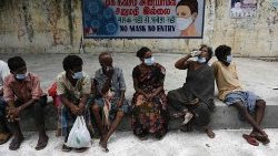 Nelle città indiane la pandemia e il lockdown aumentano povertà e denutrizione