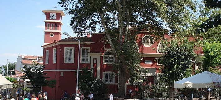 Η γυναίκα που έβαλε φωτιά στο σπίτι του πρώην αντιδημάρχου Χάλκης, λόγω ερωτικής απογοήτευσης /Φωτογραφία: Wikimedia Commons