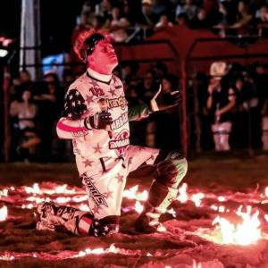 O Norte-americano Gene Fireball é sucesso no Brasil