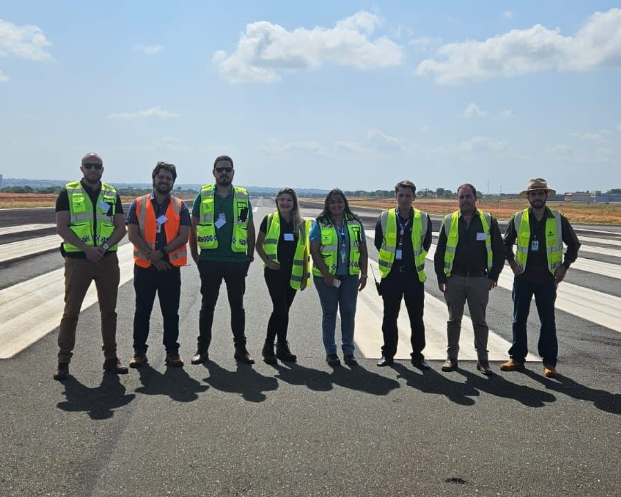  A visita às obras do aeroporto foram feitas no dia 24 para acompanhar a parte final da drenagem, após a última vistoria, em novembro do ano passado