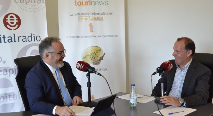 Ignacio Moll, Editor de Tourinews con Moisés Simancas, Profesor Titular de Geografía Humana en la ULL