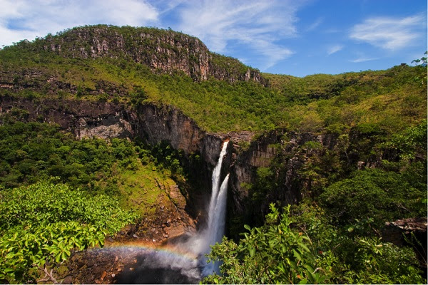 Parque_Nacional_da_Chapada_dos_Veadeiros_menor._Foto-_Daniel_De_Granville_Fundacao_Grupo_Boticario.jpg