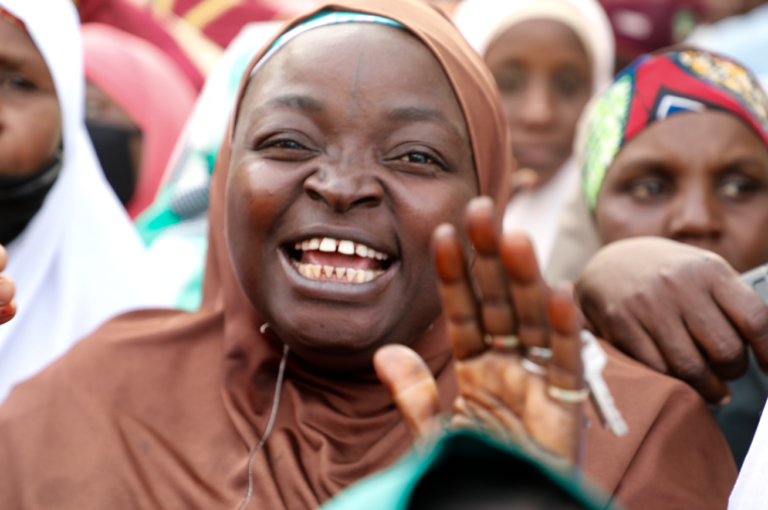 Tears of joy and thanksgiving as Kankara schoolboys reunite with parents (photos)