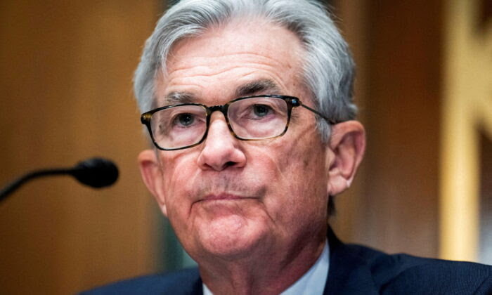 Fed's Powell Issues Dire Warnings on Economy