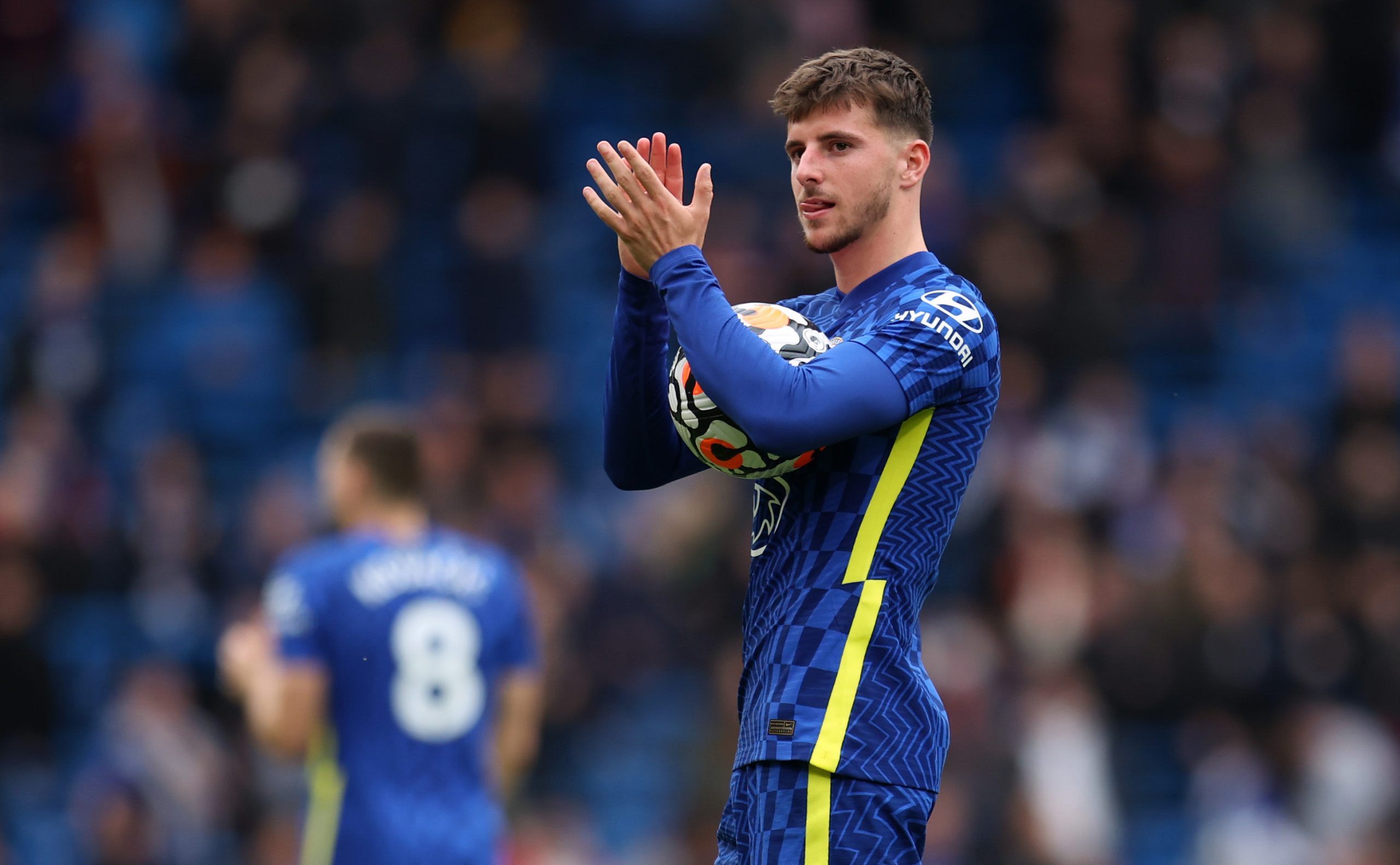 Chelsea fans go berserk as Mason Mount scores a hat-trick in 7-0 win vs Norwich City