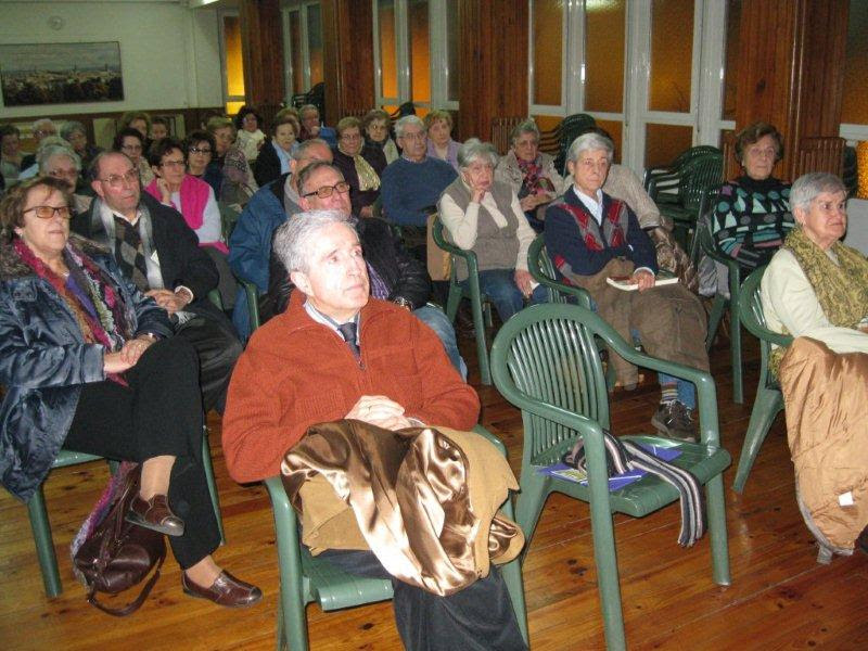 http://www.accionverapaz.org/images/accionverapaz/proyectos/presentacion_libro_bernardo/001.jpg
