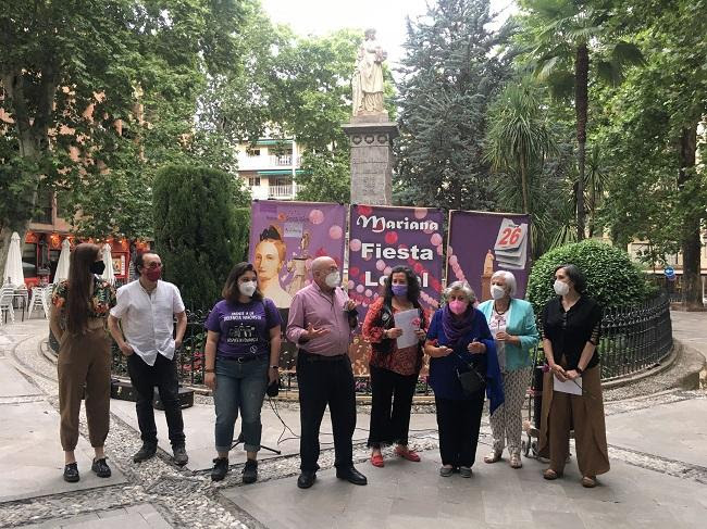 Granada Abierta quiere ＂recuperar la fiesta popular y laica que la dictadura prohibió＂