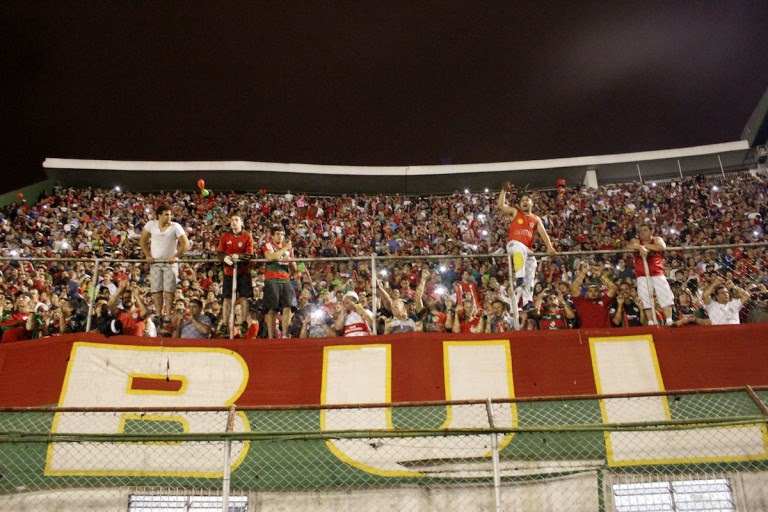 O tradicional clube paulistano sofre com seguidas quedas de divisão e luta para continuar na ativa Créditos: Dorival Rosa/Site Portuguesa ou Dorival Rosa/Portuguesa/Divulgação