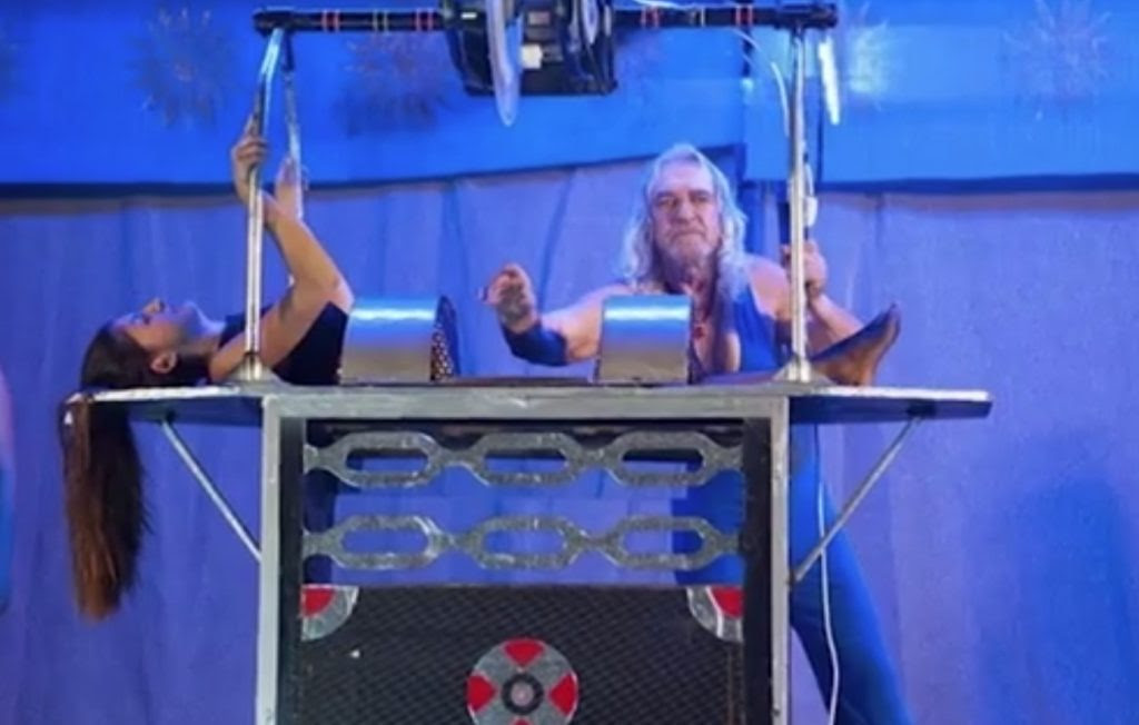 «Μου ζητούσε λεφτά για ναρκωτικά» – Ο «ξανθός μάγος» που κατηγορείται για τον βιασμό της βαφτισιμιάς του μιλά μέσα από τη φυλακή