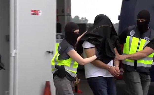 Los tres detenidos en Granada frecuentaban sitios de internet dedicados al yihadismo