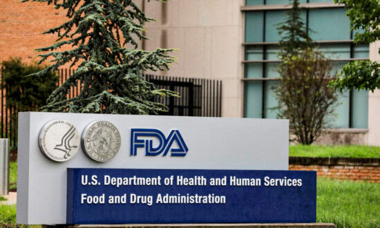 CDC, FDA Workers Observed Incidents of Political Interference Related to COVID-19 Treatment
