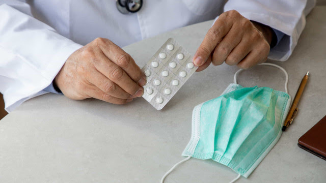 Uso de fluvoxamina reduz hospitalizações por Covid, aponta estudo