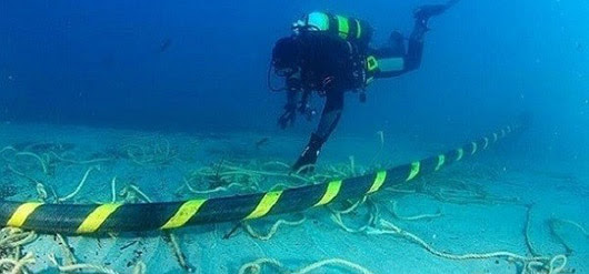 בילד: רוסלאנד'ס אונטערוואסער דראטן געפאר בילד: רוסלאנד'ס אונטערוואסער דראטן געפאר