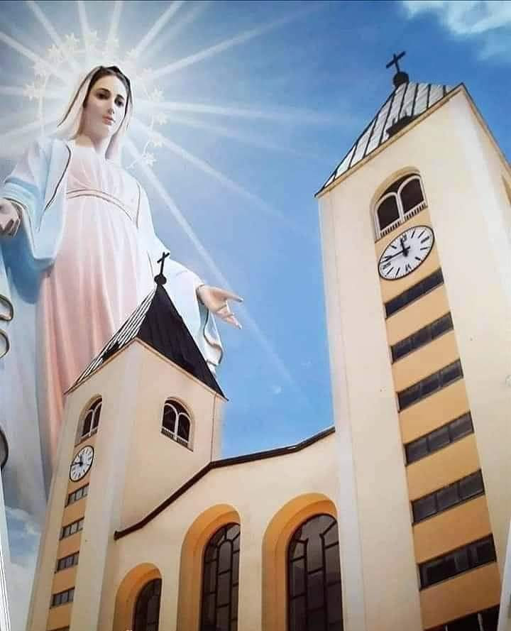 Commento al messaggio del 25 luglio 2021 della Regina della Pace di P. Livio 2 Madonna%20di%20Medjugorje2(0)