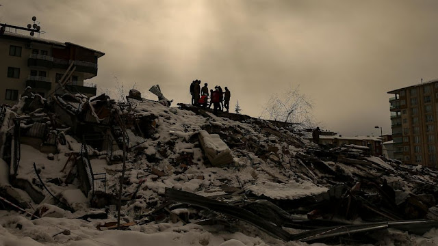 زلزال تركيا وسوريا يخلف أكثر من 13 ألف قتيل