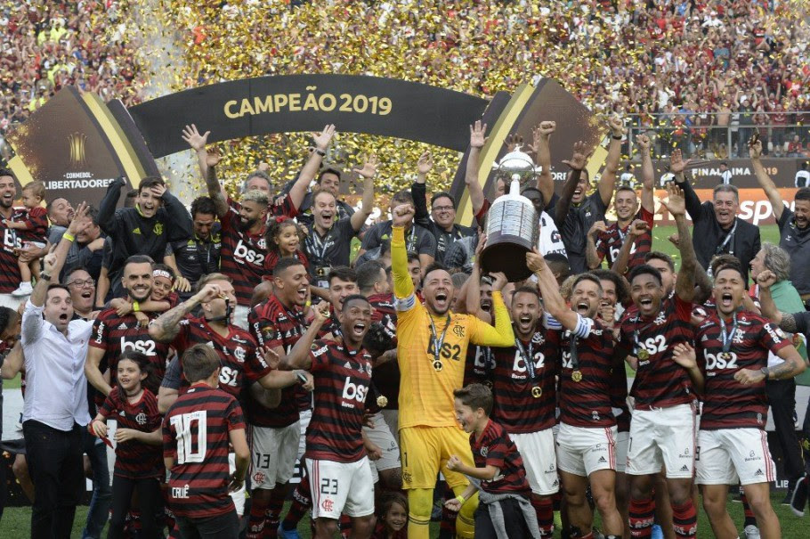 Com uma virada épica, o Flamengo conquistou a América pela segunda fez em sua história