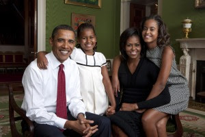 Obama Family-Portrait- Sept. 1, 2009. (Official White House Photo) Photo by Annie Leibovitz