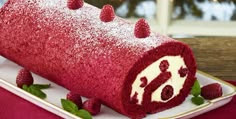 Bûche framboise, un délicieux gâteau rouge pour vos fêtes de noël 2018.