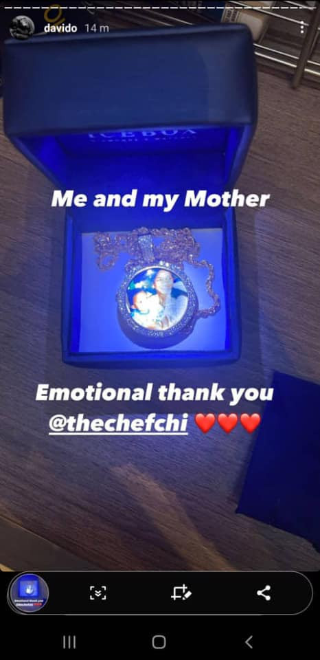 Davido shows off neck chain with an image of him and his mother he got as birthday gift from Chioma 