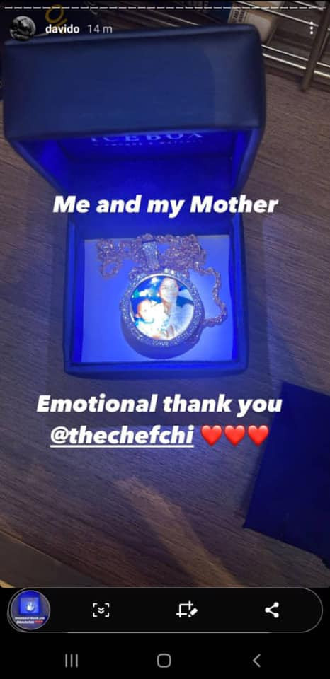 Davido shows off neck chain with an image of him and his mother he got as birthday gift from Chioma