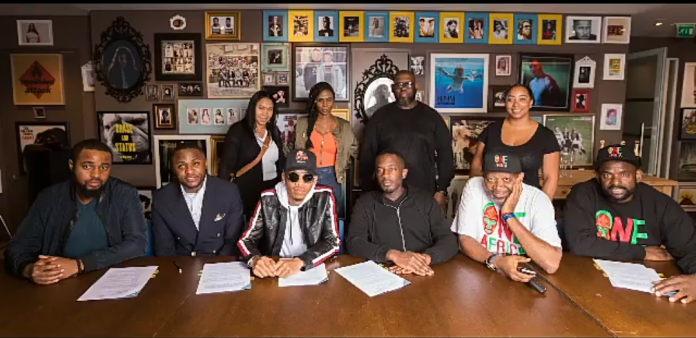 Tekno-during-his-signing-with-UMG-Nigeria.png