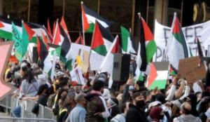 Toronto: Pro-jihad protesters scream that Jews should remember Muhammad’s massacre of Jews
