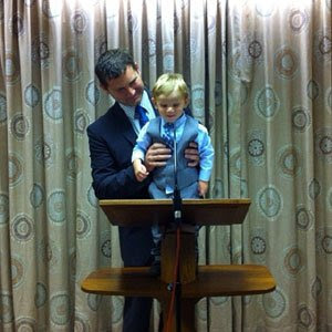 James Strait cuenta su historia como Testigo de Jehová. Children-of-jws