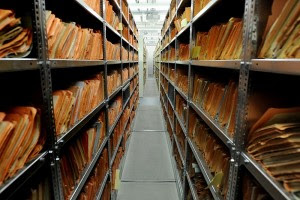 Depósito de expedientes de la Stasi, policía política de Alemania del Este_archivo