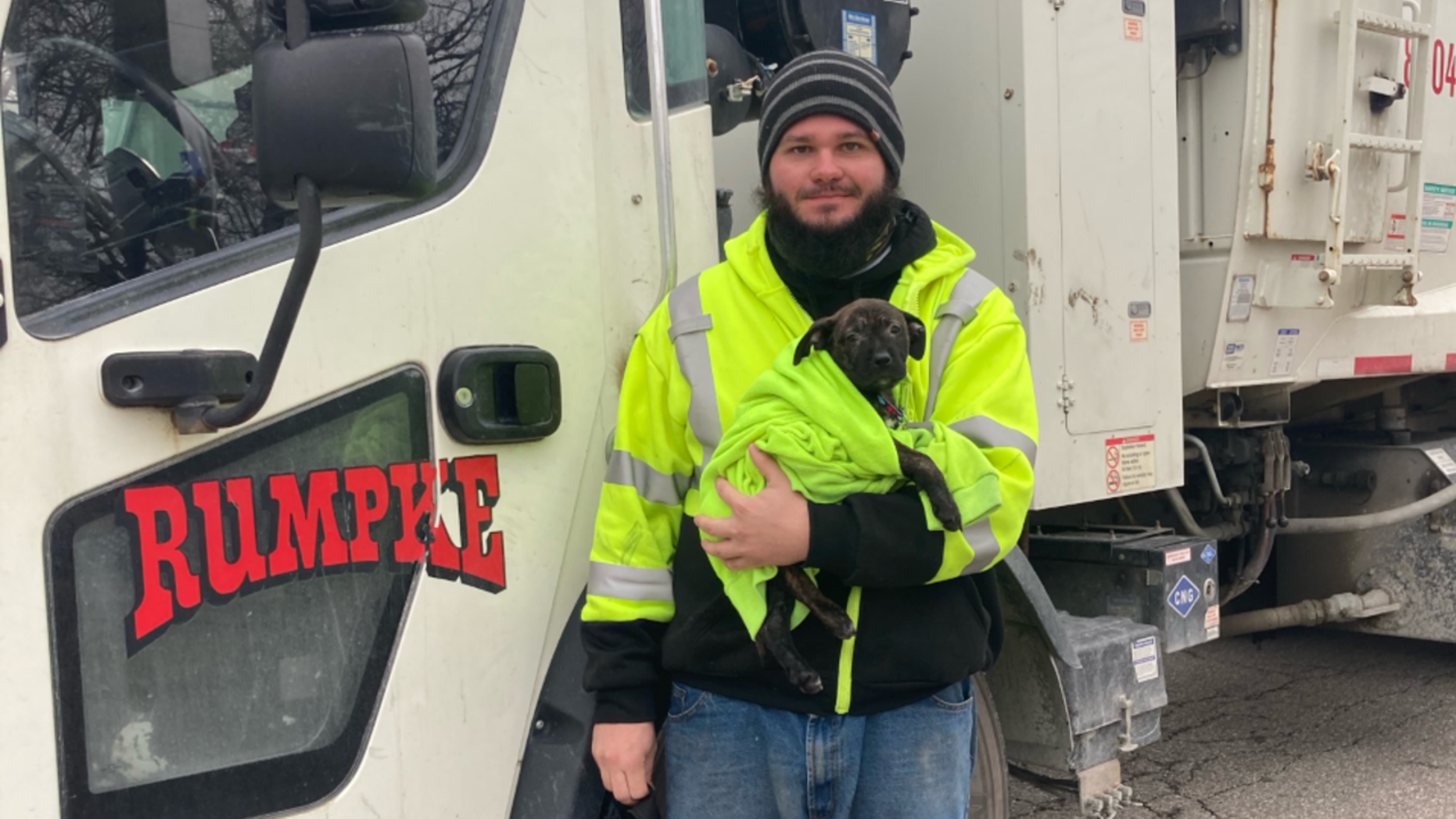 This garbage truck driver rescued an abandoned puppy