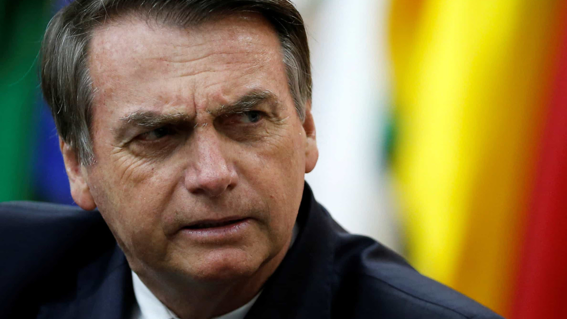 Bolsonaro define quatro vetos à Lei de Abuso