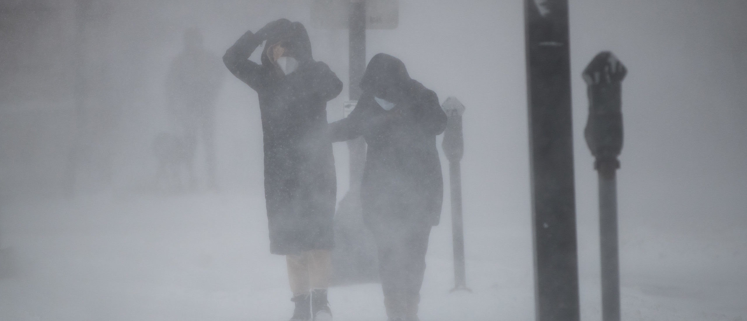‘Bomb Cyclone’ Leaves 100,000 People Without Power On East Coast
