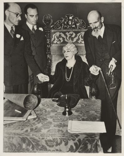 Houdini Séance in 1936. Courtesy of the Library of Congress